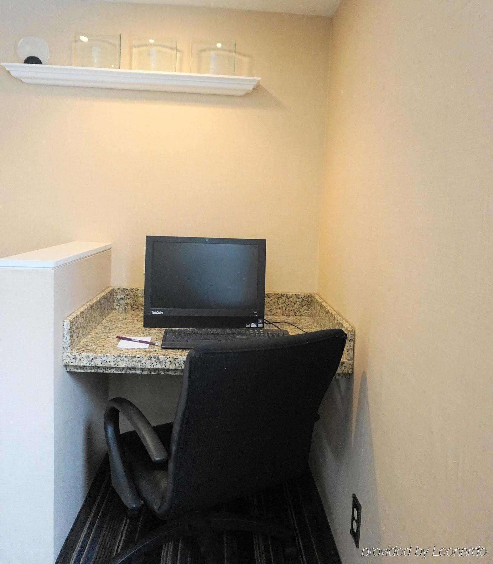 Residence Inn Louisville East מראה חיצוני תמונה